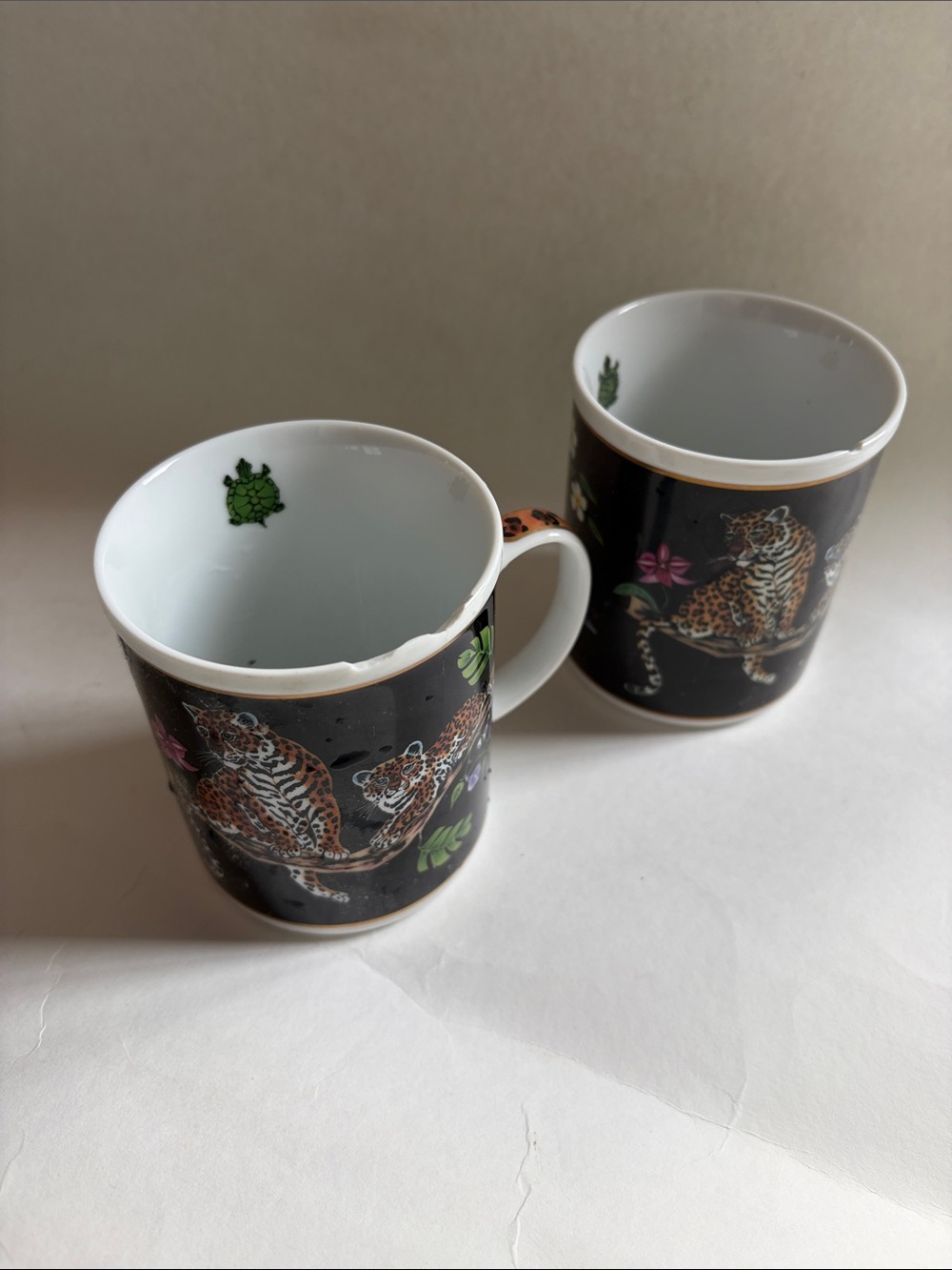 Lynn Chase DAMAGED Jaguar Jungle mugs - Set of 2